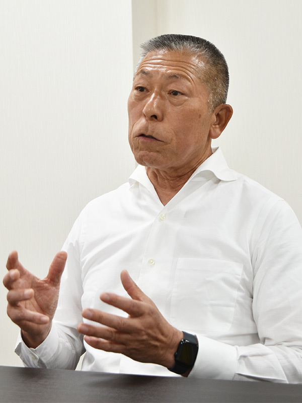 U-18日本代表 小倉全由監督